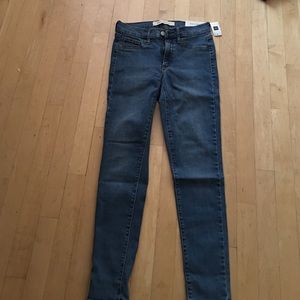 Gap 1969 high stretch easy legging 27R, new w tags